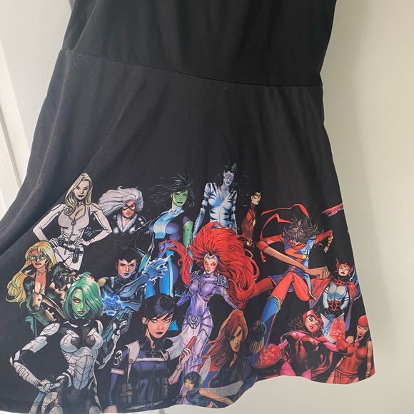 *RARE* Marvel by Her Universe dress - Picture 3 of 5